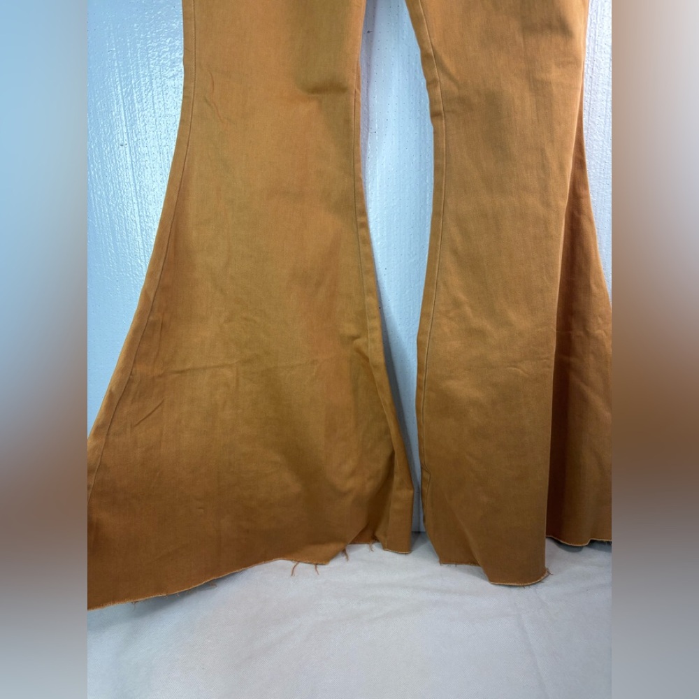 Free People 28 Curvy Lace Back Raw Hem Super Bell Bottom Jeans in Harvest Gold - Picture 3 of 10